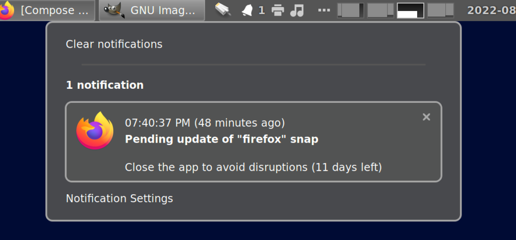 Screenshot of a notification that says "Pending update of 'firefox' snap. Close the app to avoid disruptions (11 days left)"